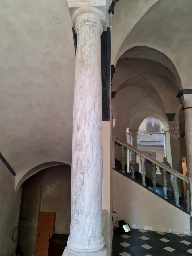 Doge Cambiaso- Davanti All'Acquario - Grande Terrazza Privata - Palazzo Nobiliare Storico Genoa Luaran gambar